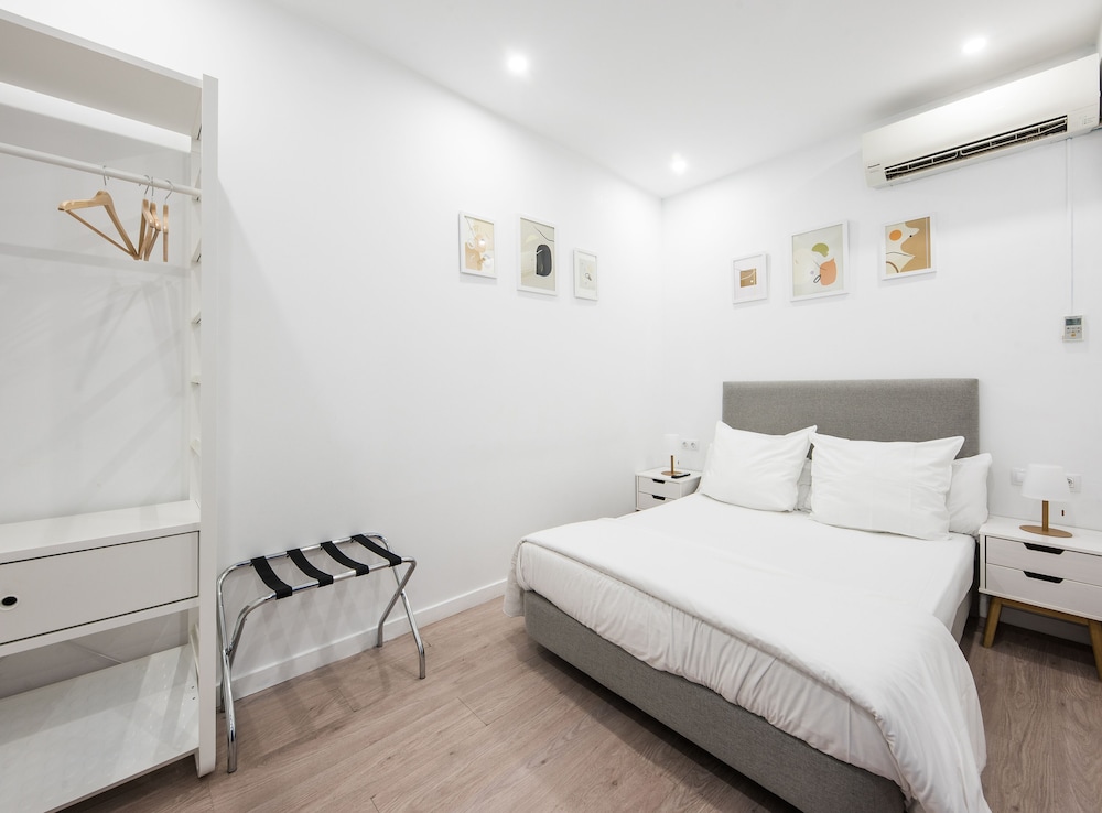 BASIC, DOUBLE BED