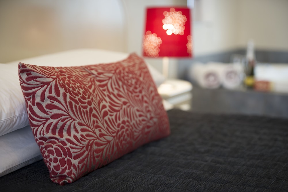 Aubyn Court Spa Motel 21/41