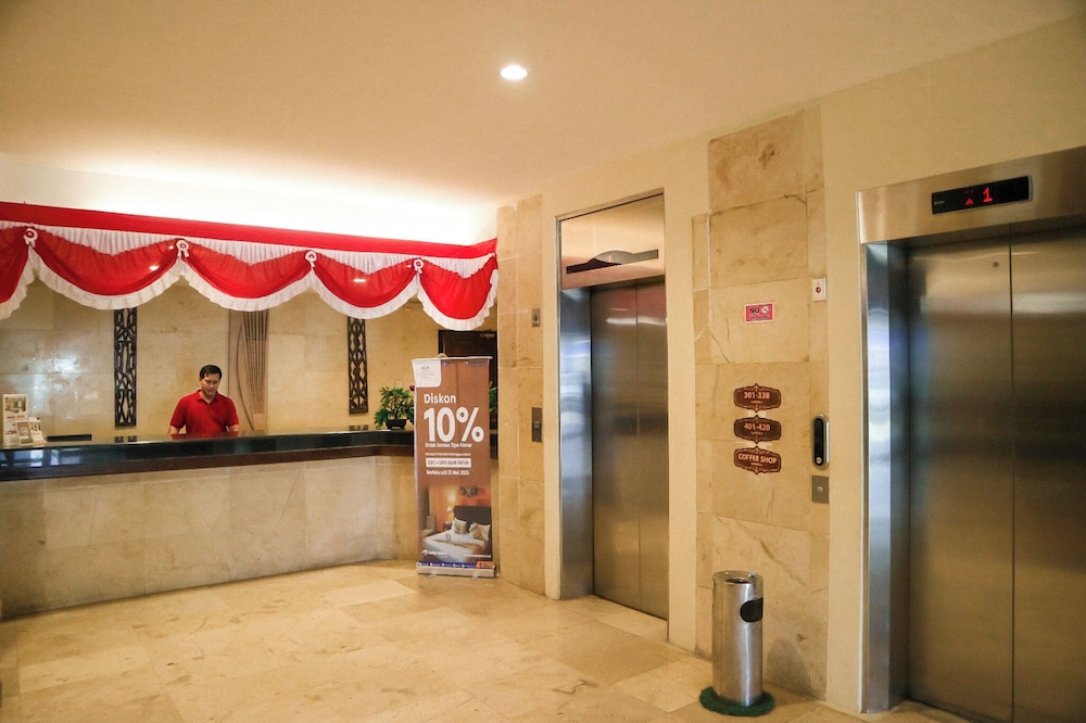 HOTEL MARIAT SORONG 11/54