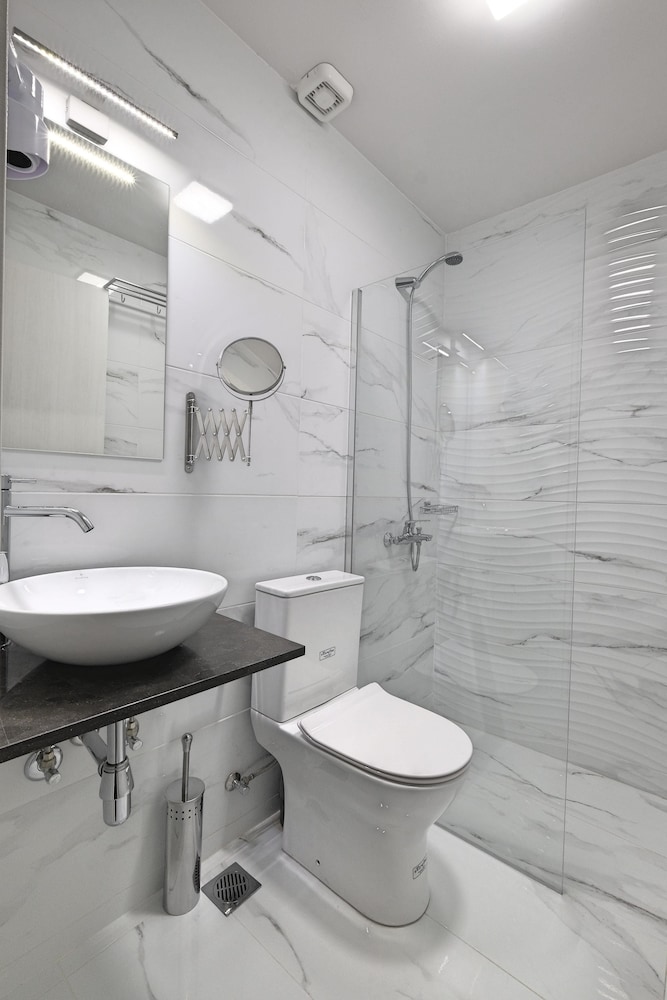 Agora Residence 45/50