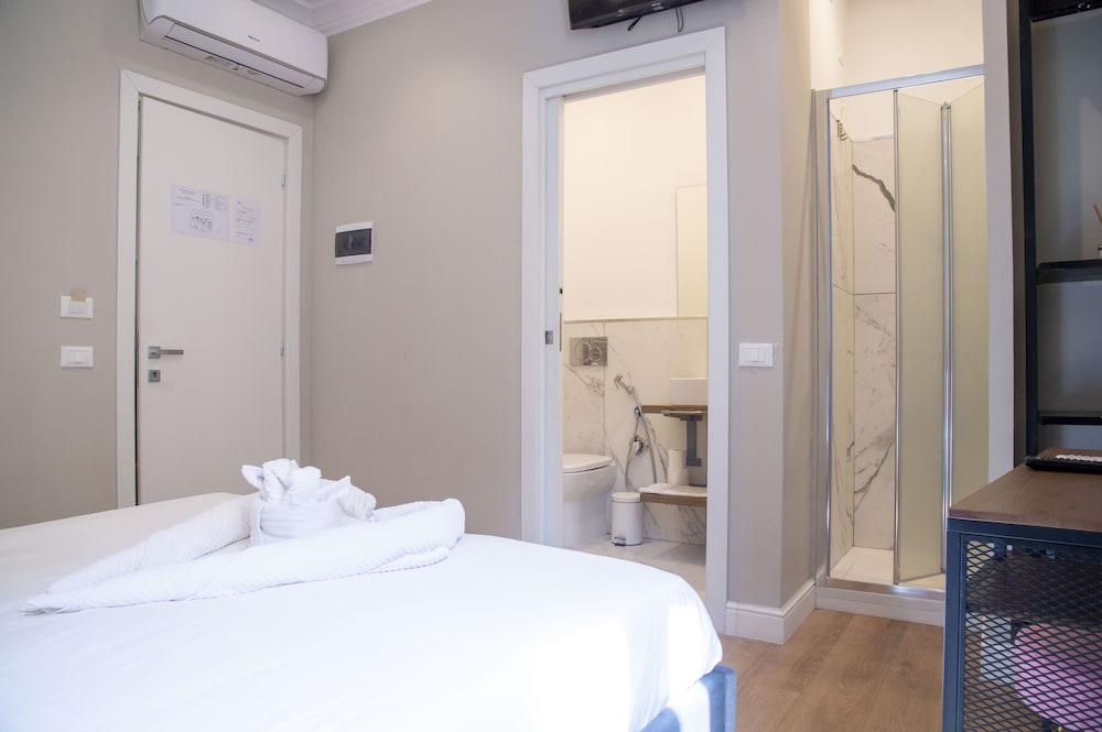 AD Suites Tritone 15/50