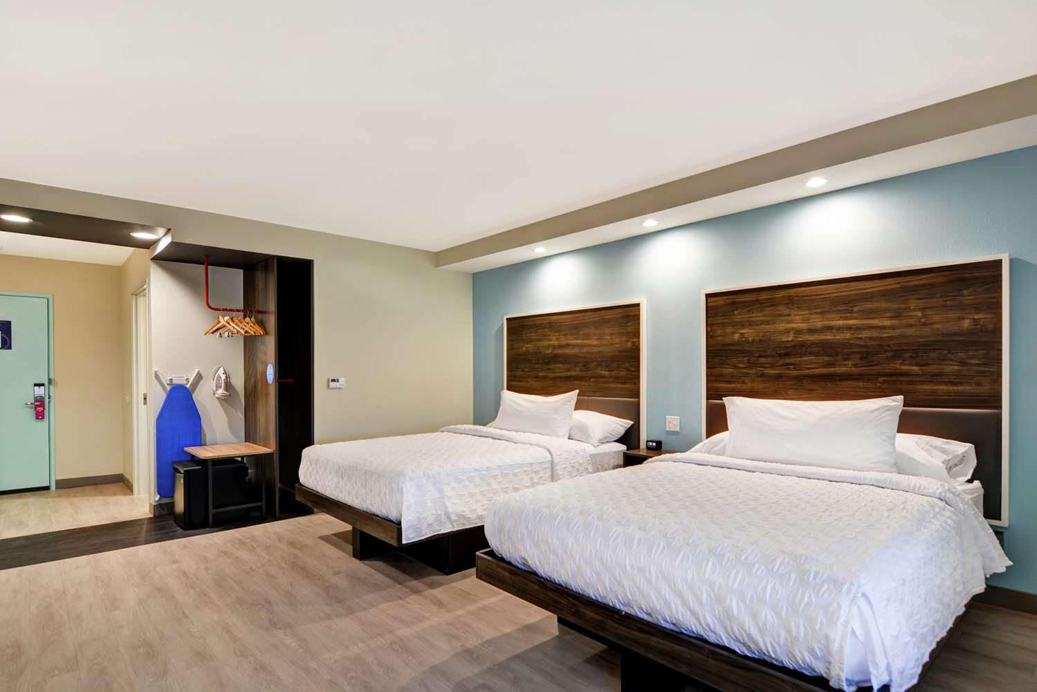 ROOM, 2 QUEEN BEDS, ACCESSIBLE