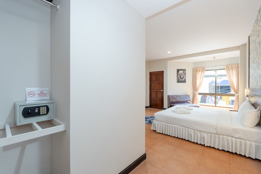 Amarin Residence Patong 20/50