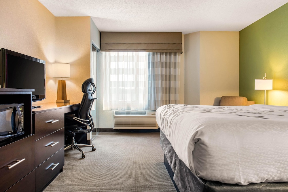 Sleep Inn & Suites Columbus South 18/52