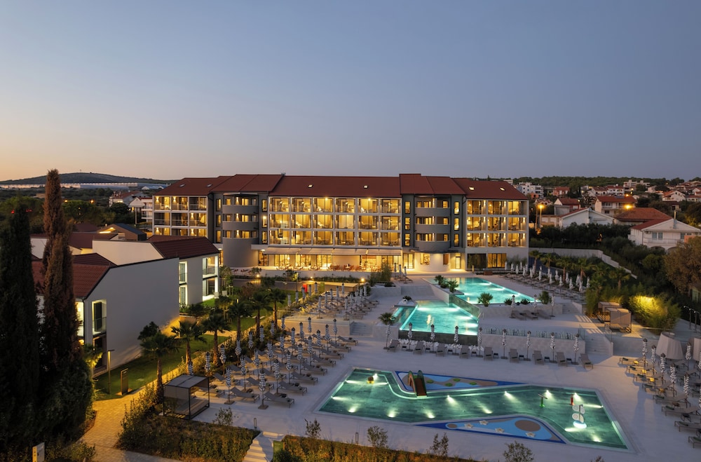 Hotel Molum 6/75