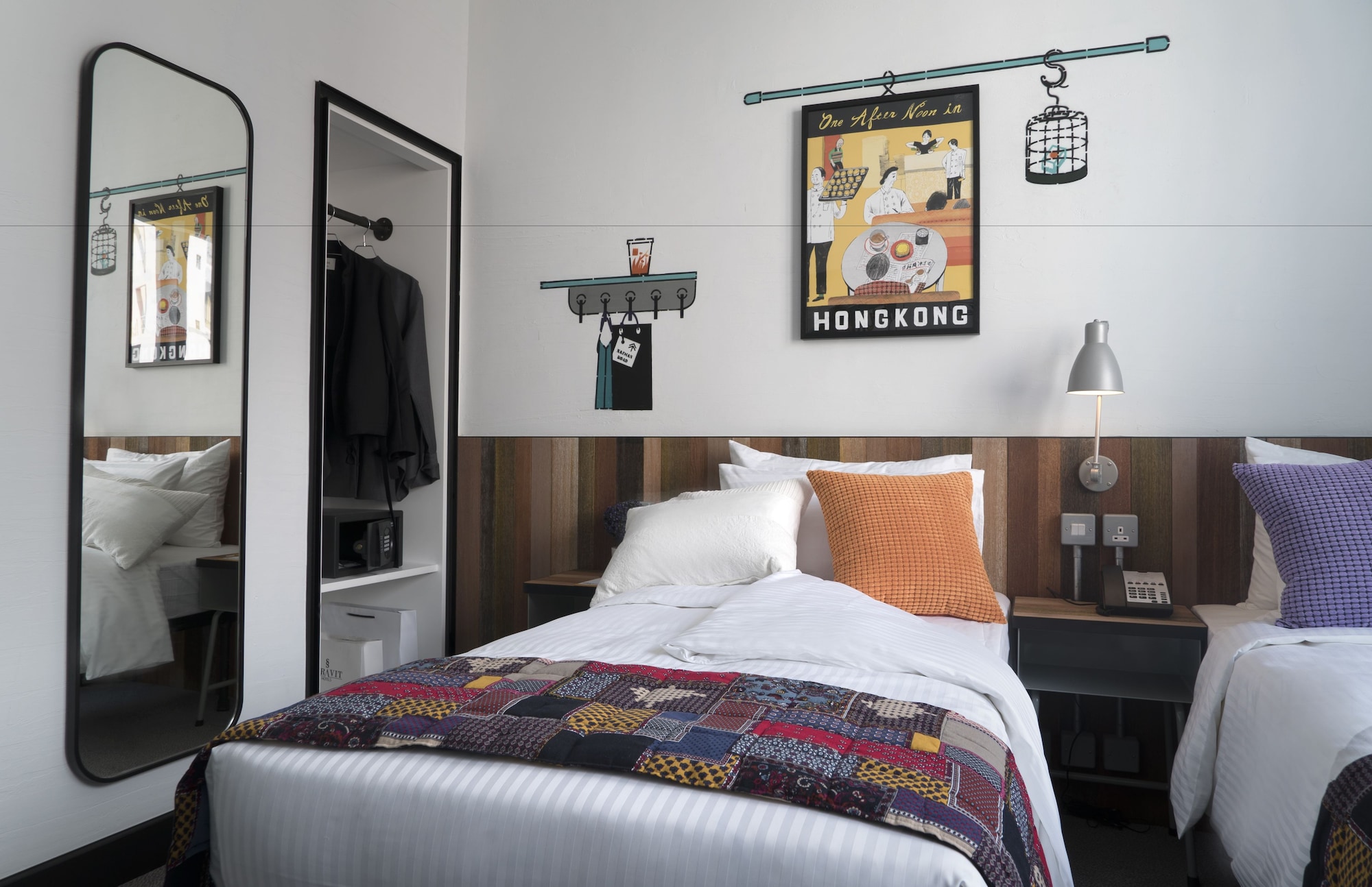 COZY, DOUBLE BED