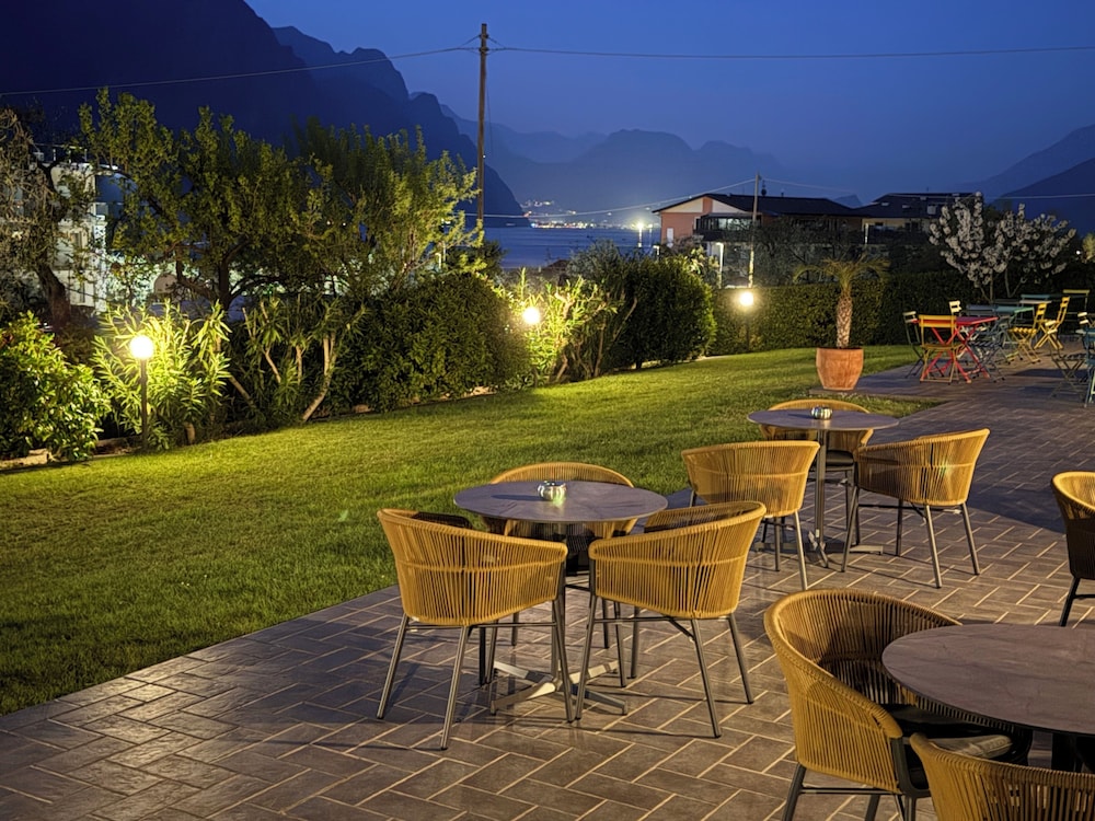 Hotel Residence Alesi 45/50