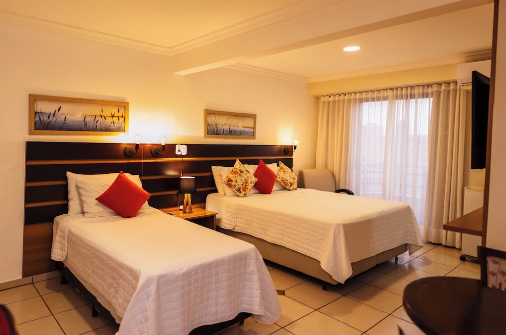Ferraz Hotel 24/65