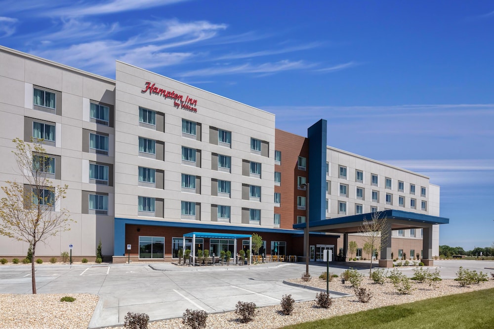 Hampton Inn by Hilton Grand Island Medical Center 2/42