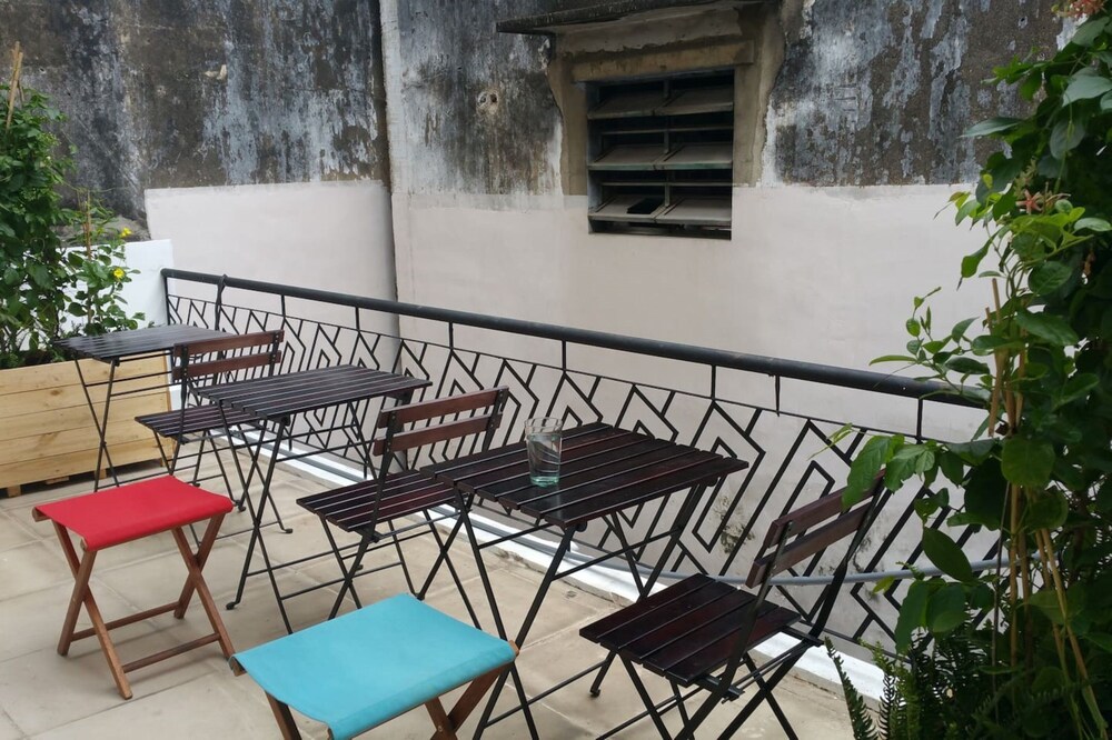 Domino Homestay 47/54