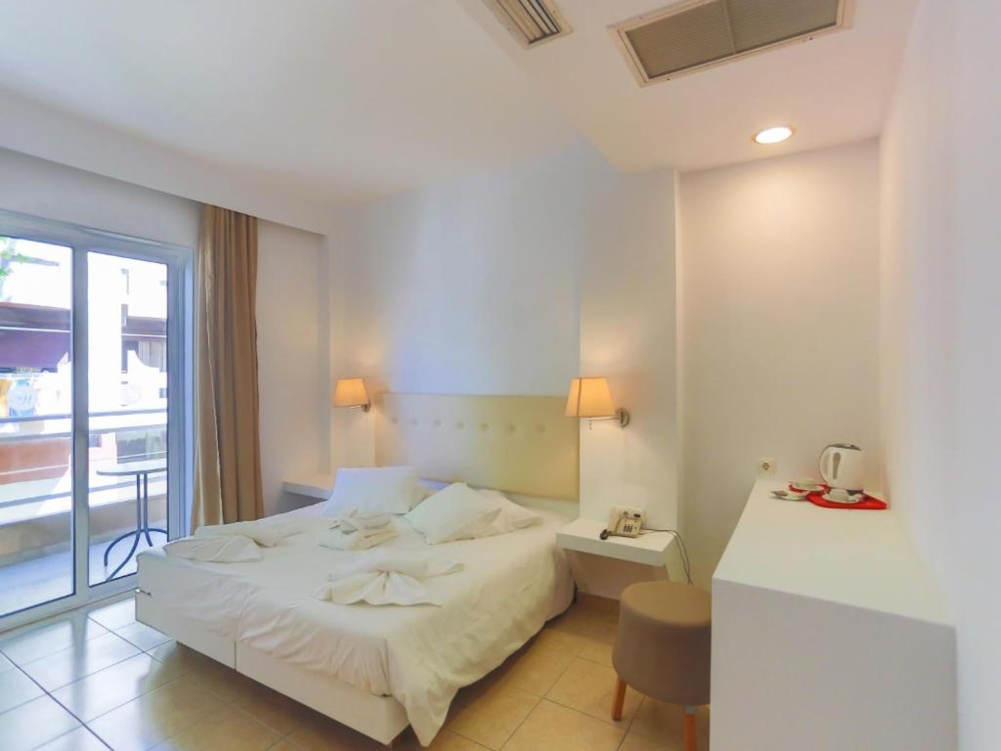ROOM, DOUBLE BED, FRENCH BALCONY