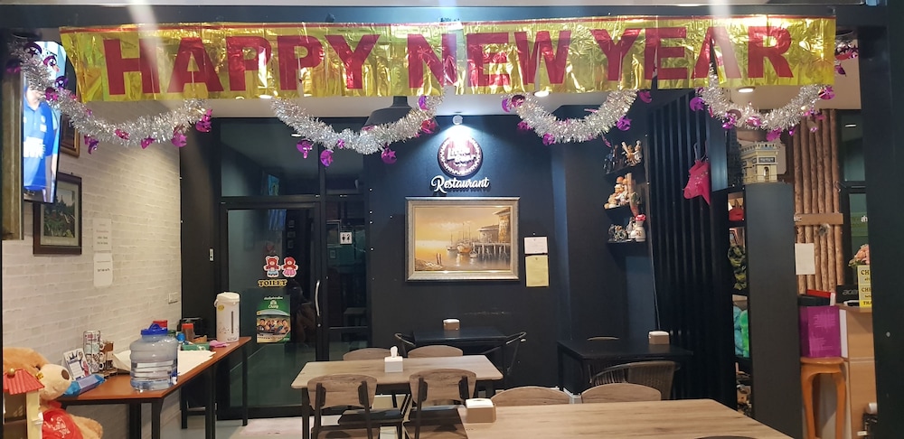 Little Bear Guesthouse And Restaurant 18/24