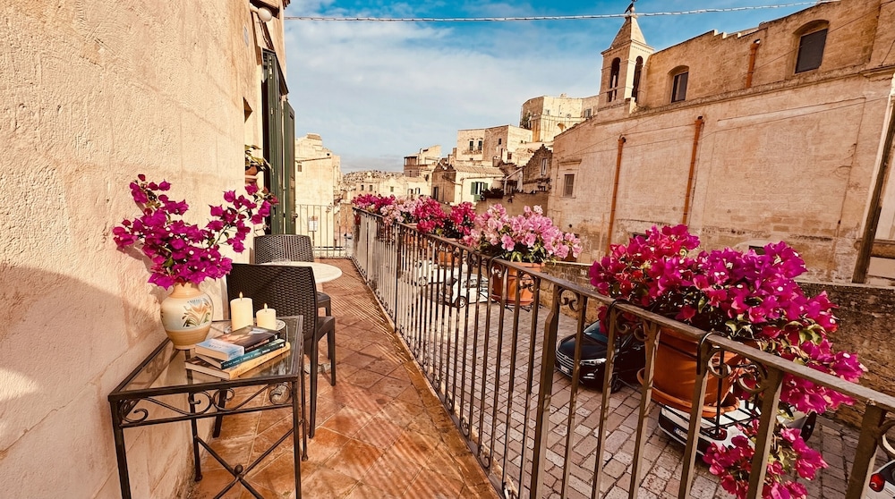 Hotel Residence San Giorgio Matera 50/68