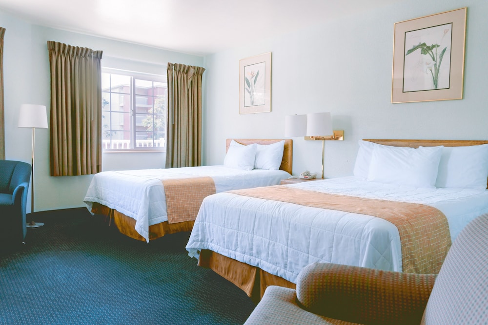 Riverfront Inn Roseburg 27/72