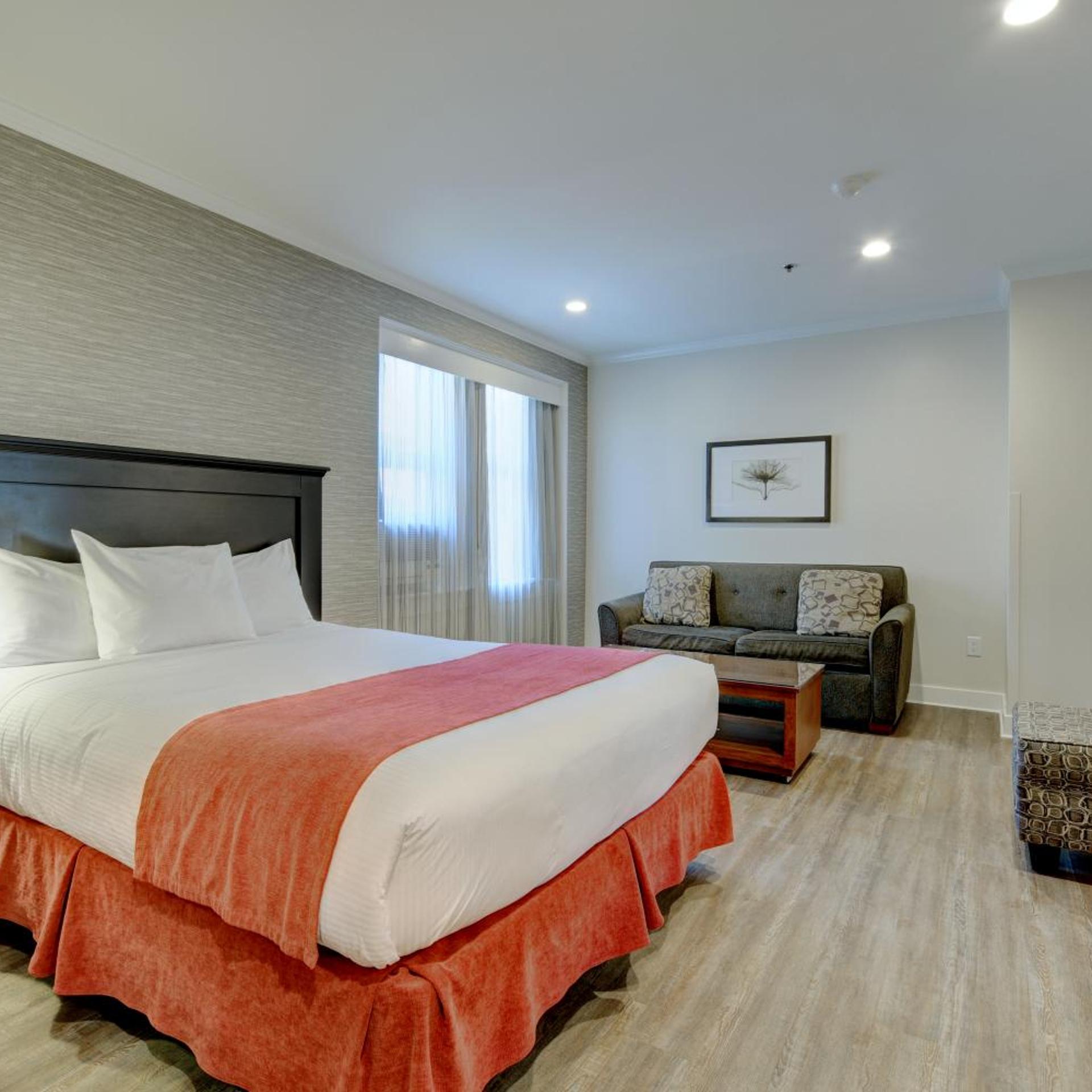 Room, 2 Queen Beds, Sofa