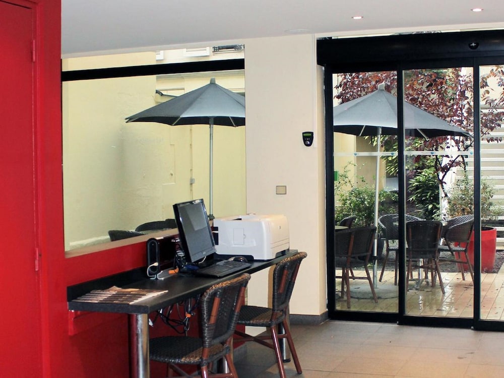 NEW HOTEL SAINT LAZARE 35/45