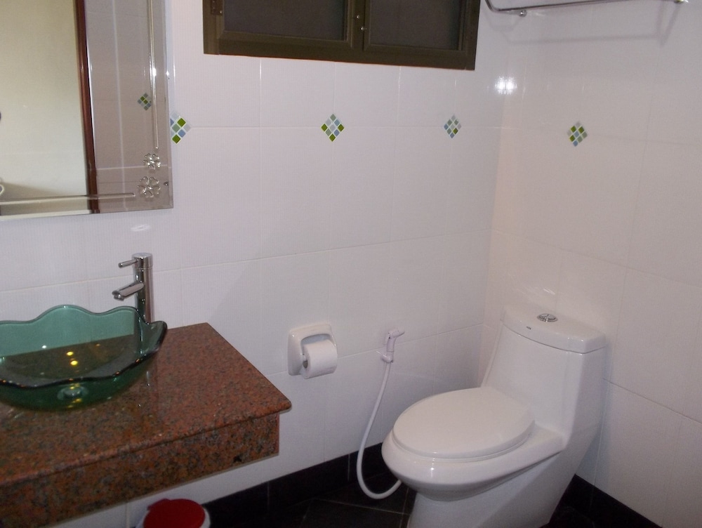 Mountain Sea View Luxury Apartments 66/72