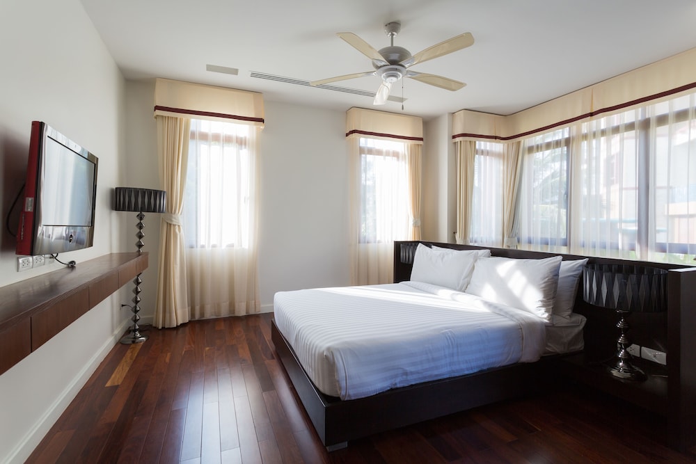 Amatapura Beach Villa 12 16/57
