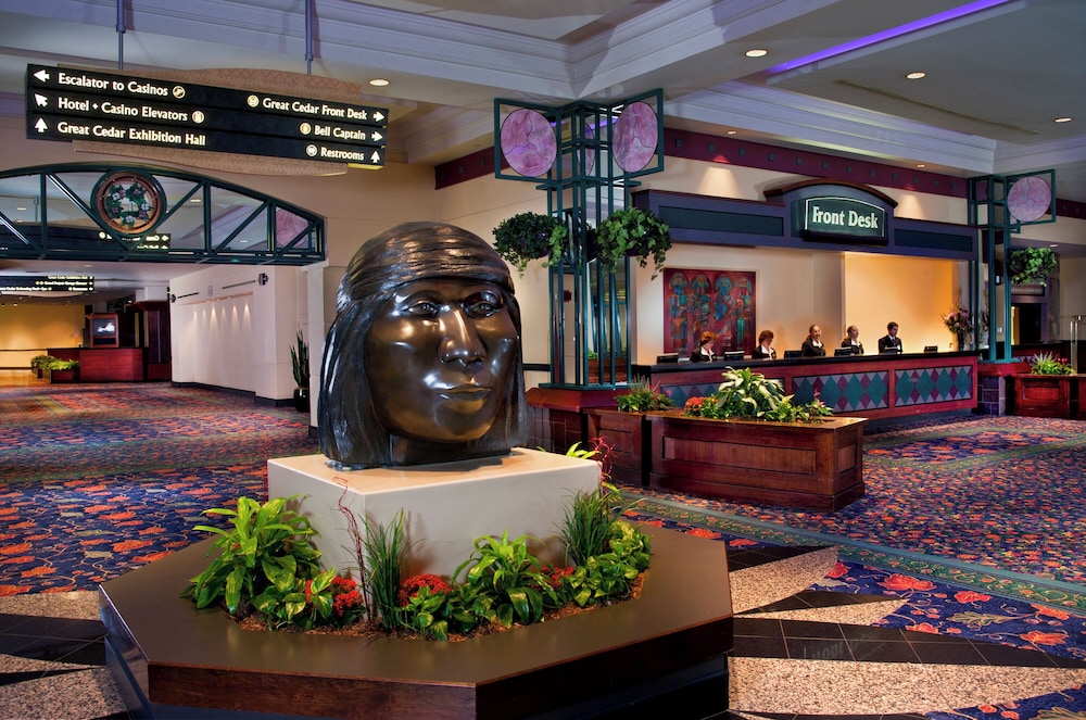 Great Cedar Hotel at Foxwoods 31/51
