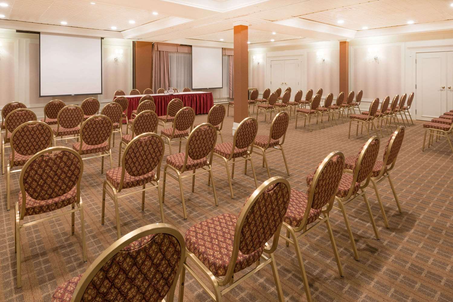 Ramada By Wyndham St. John's 20/27