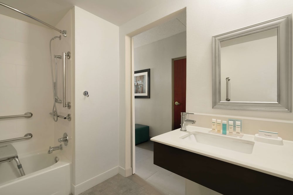 Hampton Inn Reading/Wyomissing 24/40