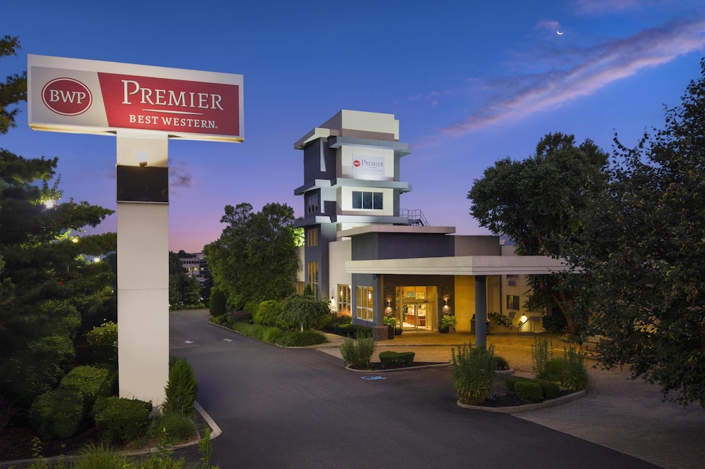 Best Western Premier Plainview-Long Island Hotel in PLAINVIEW - NY