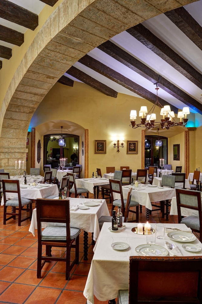 Parador De Ciudad Rodrigo 33/50