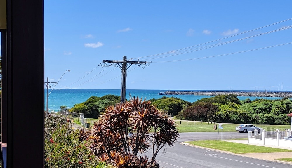 Seaview Motel and Apartments 56/62