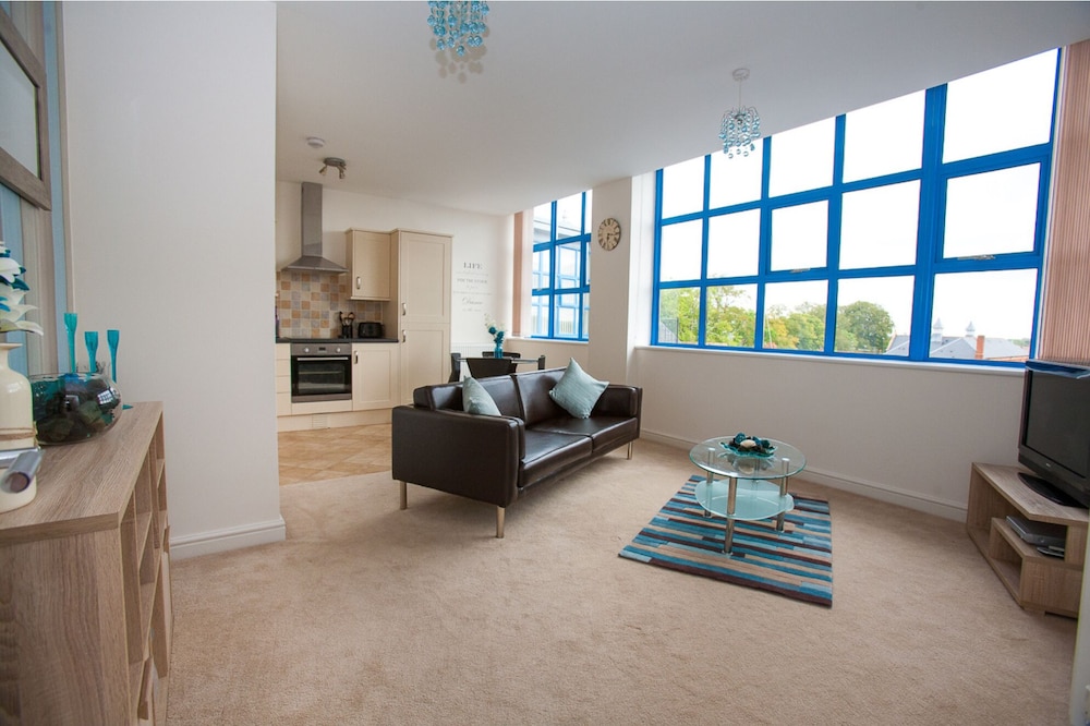 Hamilton Grace Apartments - Wessex Court 16/36