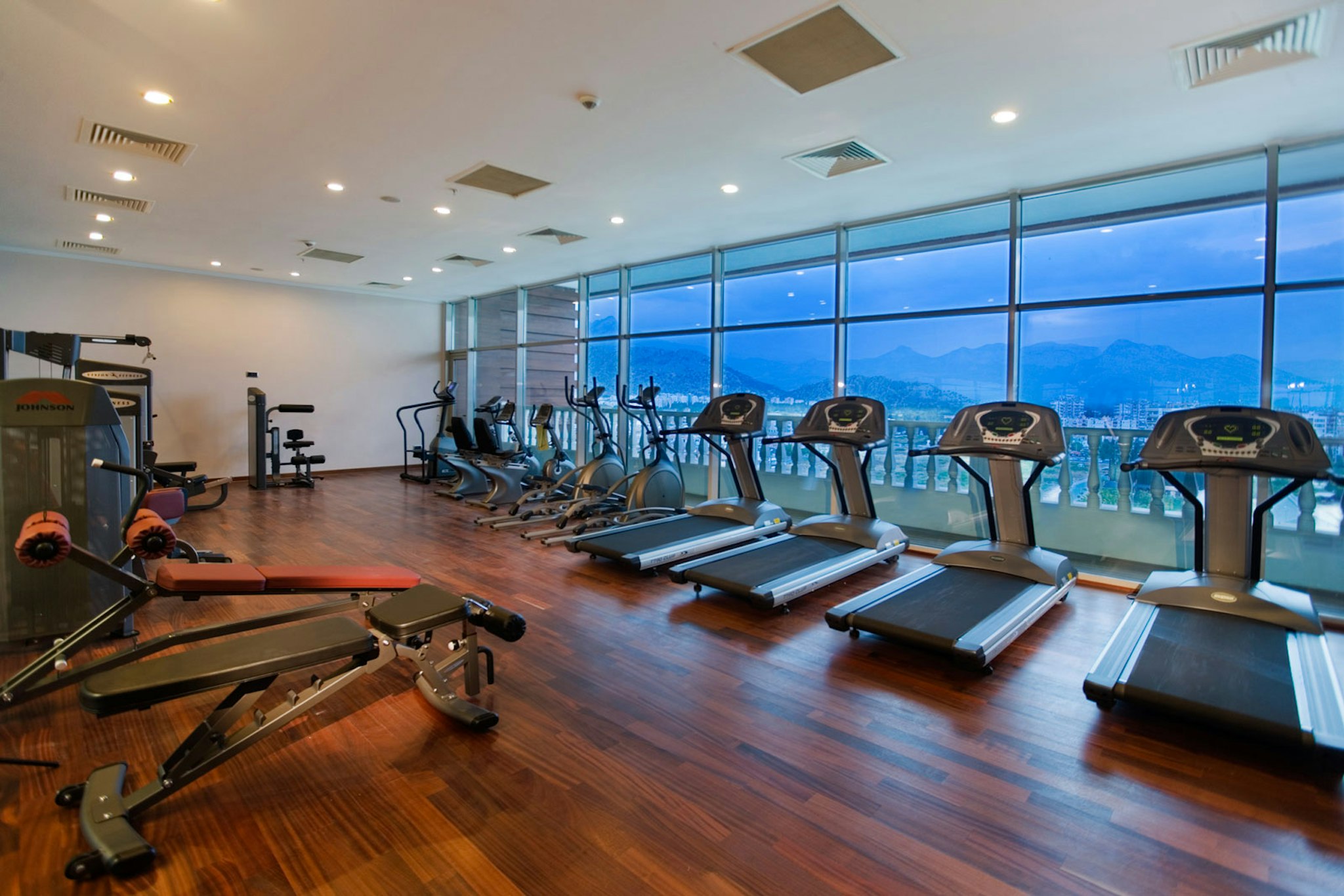 Crowne Plaza Antalya 45/83