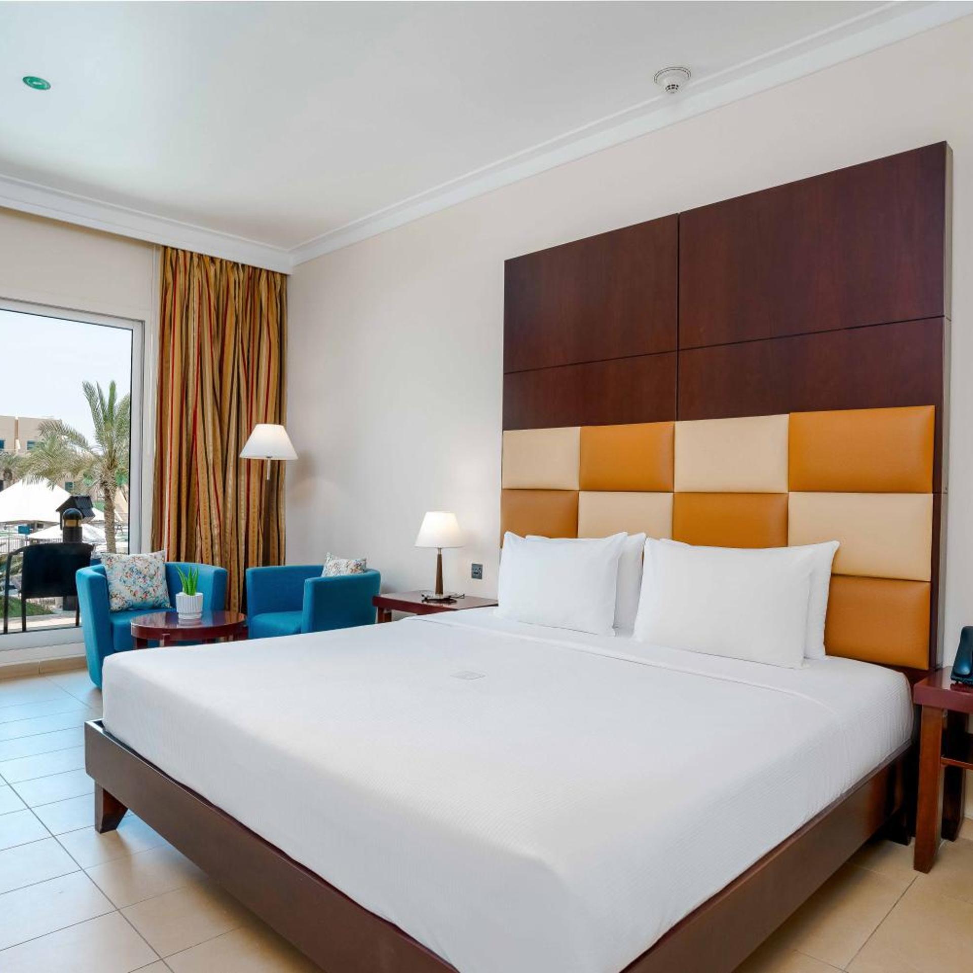 Room, King Bed, Terrace, Pool Access