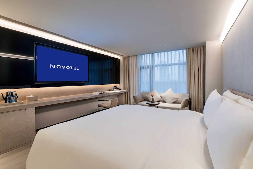 Novotel Shanghai Hongqiao Gubei 9/22