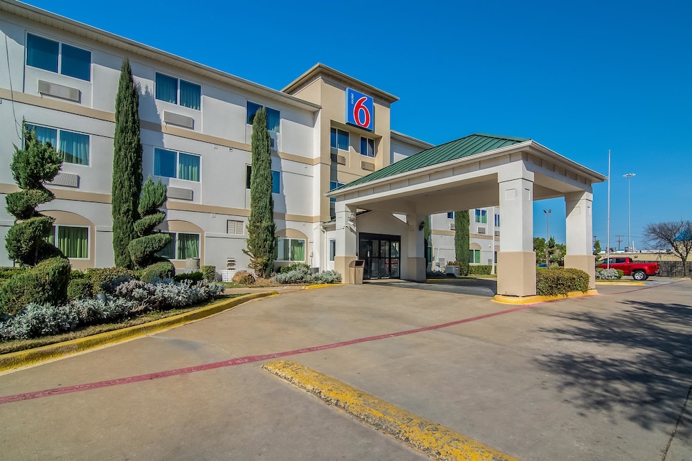 Motel6 Dallas, TX - North - Richardson 43/55