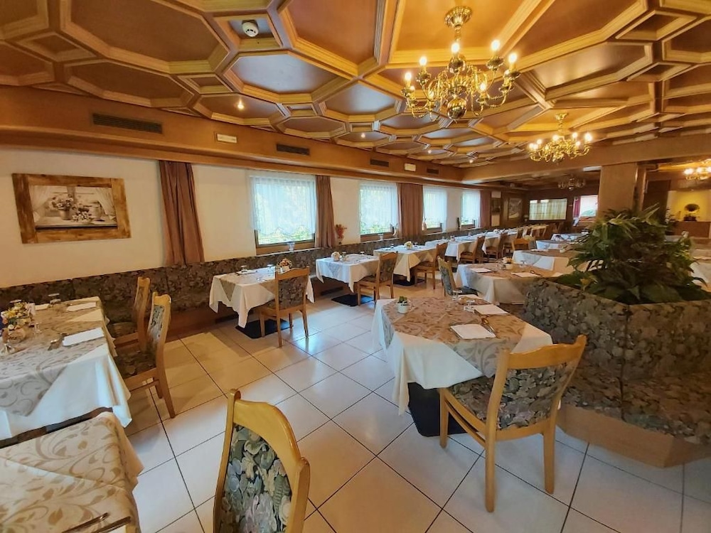 Hotel Scoiattolo 31/50