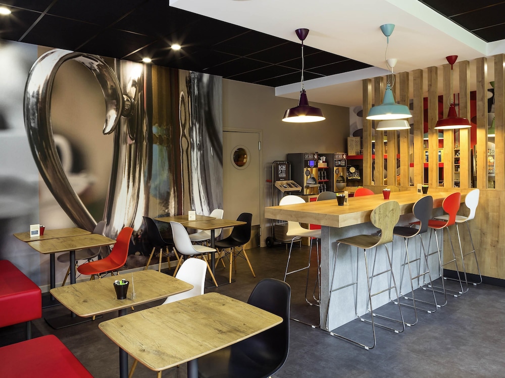 Ibis Lannion Cote De Granit Rose 23/39