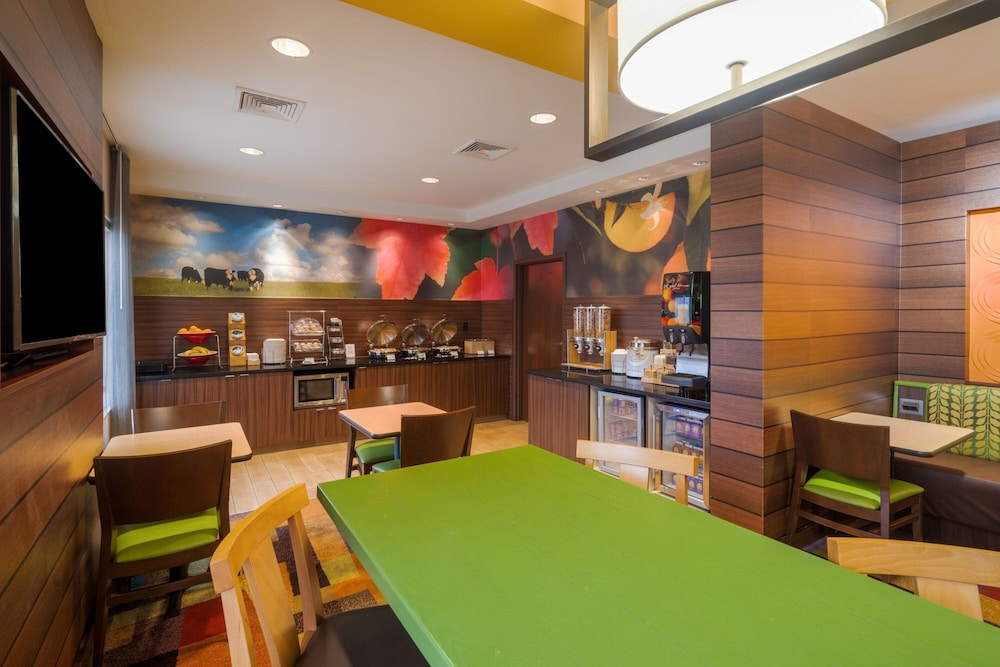 Fairfield Inn Suites Nashville Smyrna 35/50