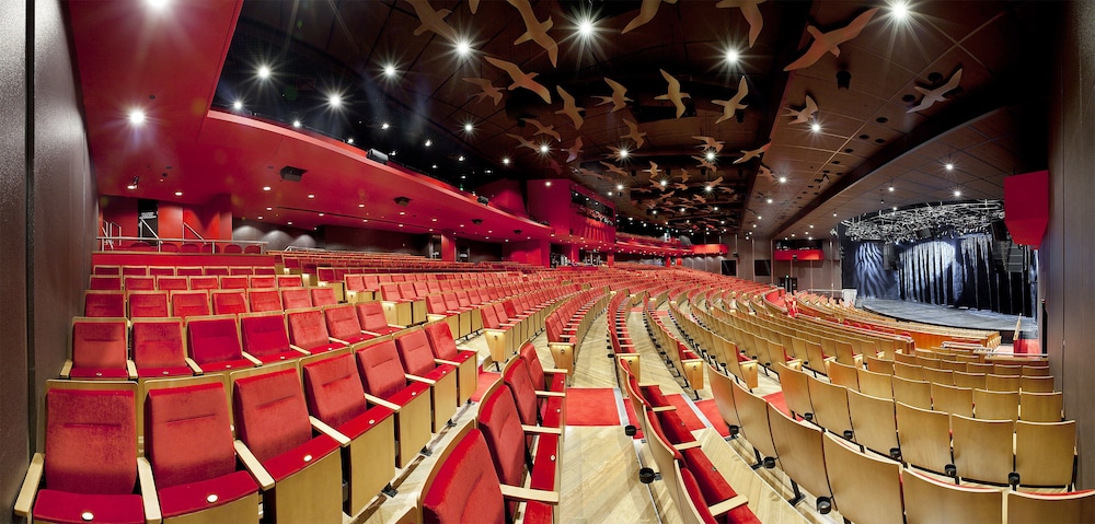 The Star Grand Gold Coast 58/66