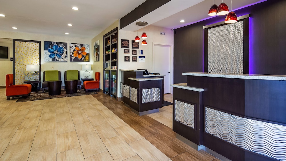Best Western Plus Lake Worth Inn & Suites 5/29