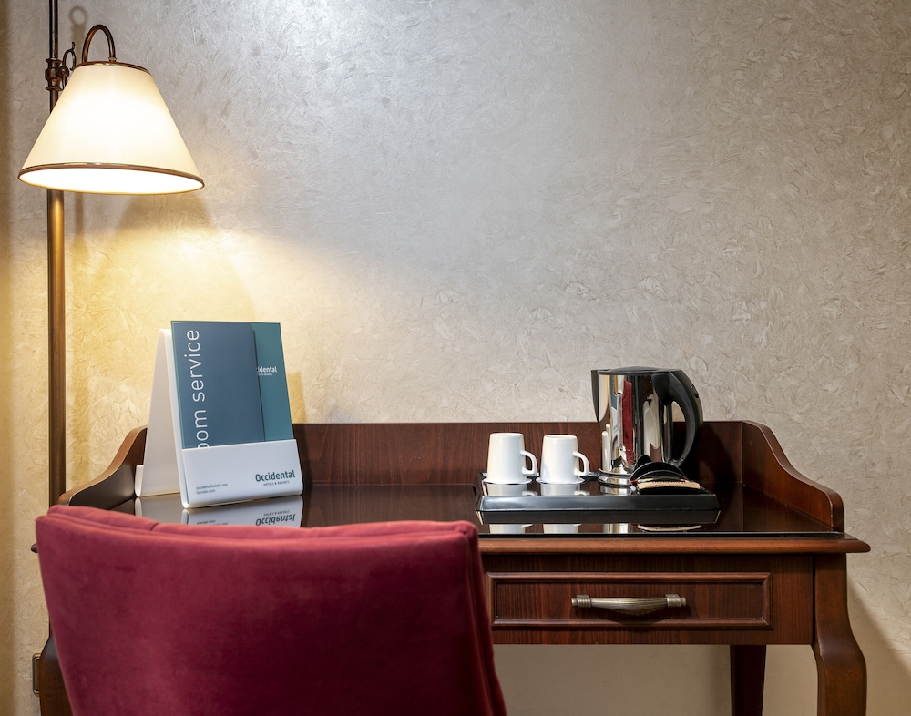 Occidental Taksim Hotel 66/72