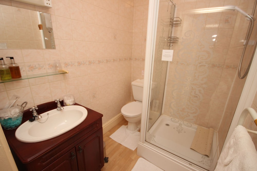 Benhall Farm Holidays 23/24