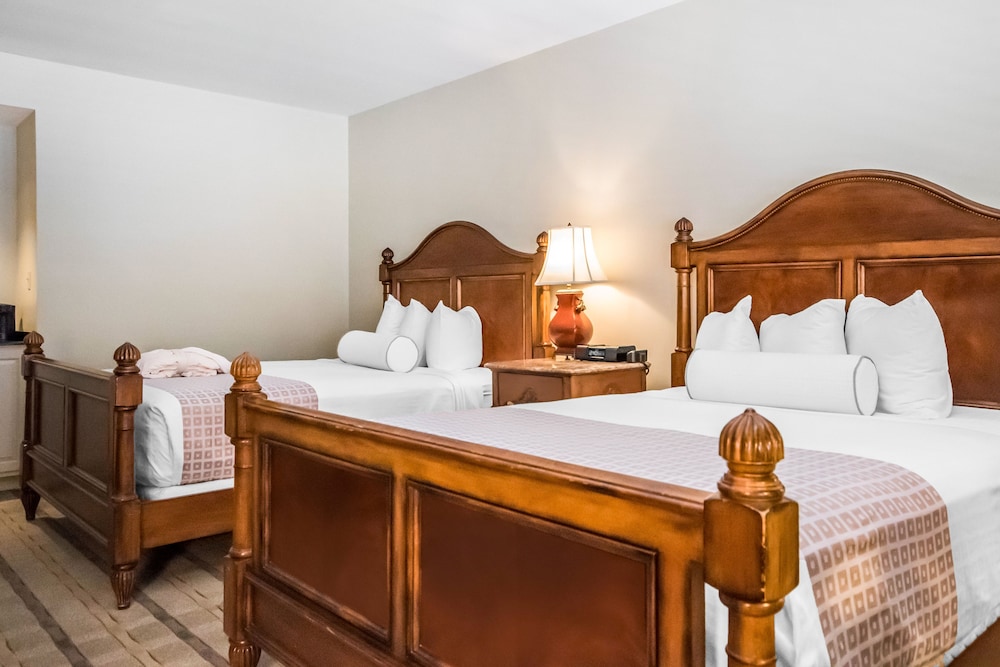 The Inn at Henderson's Wharf, an Ascend Collection Hotel 7/44