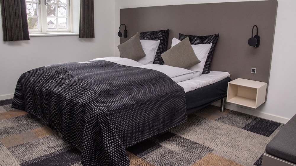 Hotel Skivehus 15/50