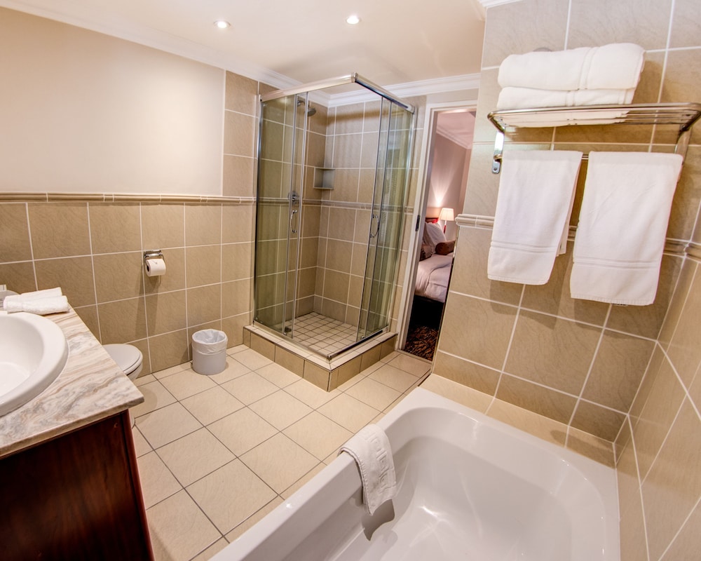 Courtyard Hotel Sandton 8/34