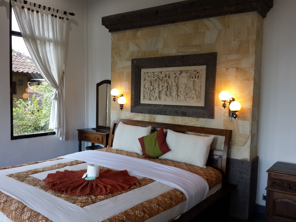Kunang-Kunang Guesthouse 33/86
