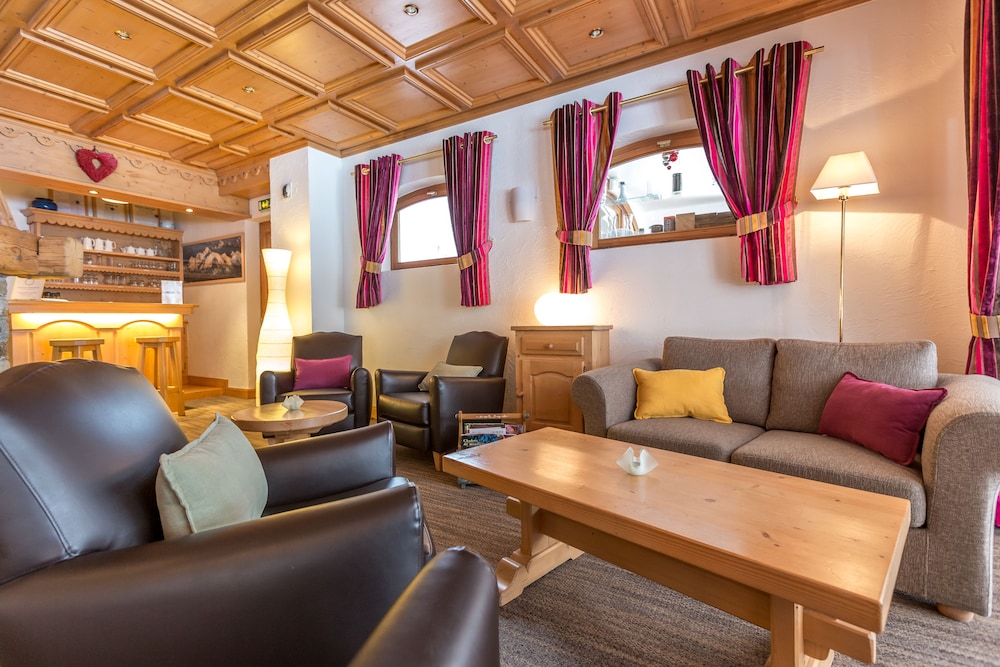 Hotel L'Oustalet 25/45