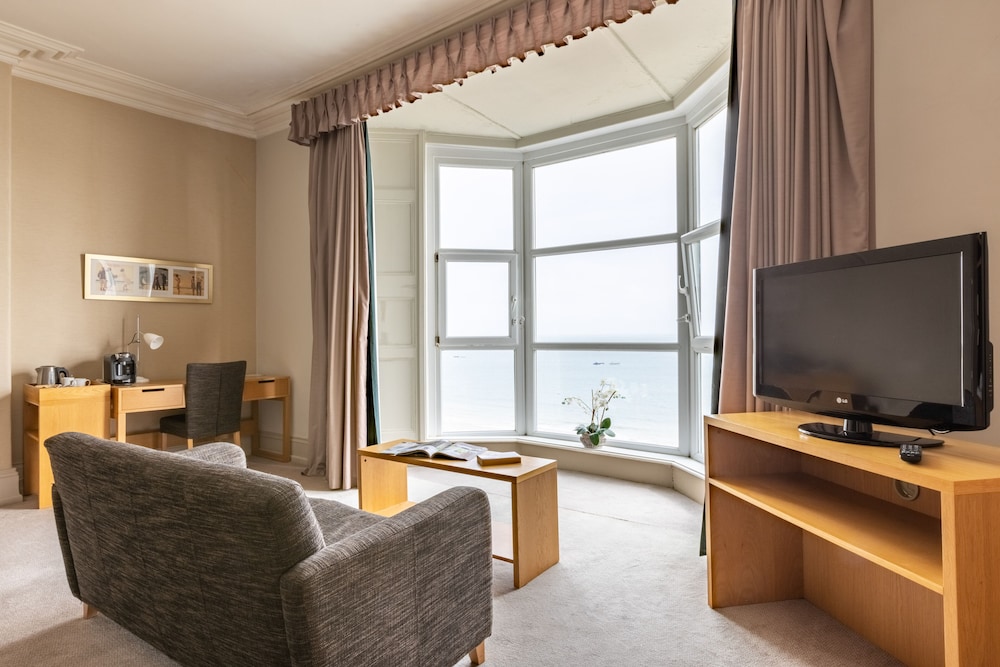 The Imperial Hotel Tenby 31/40