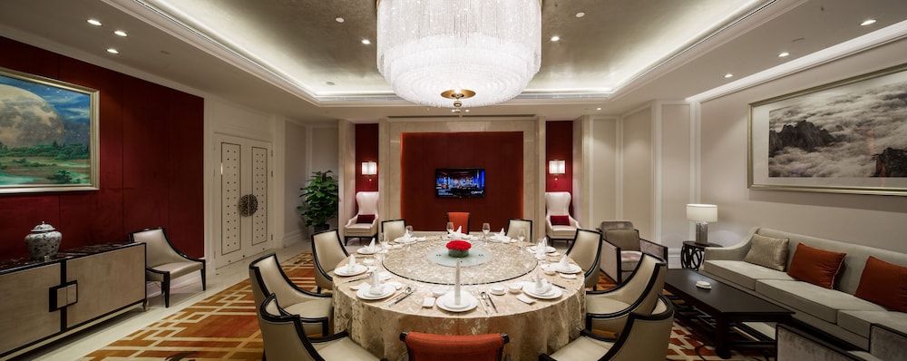 Fuzhou Jeurong Hotel 54/72
