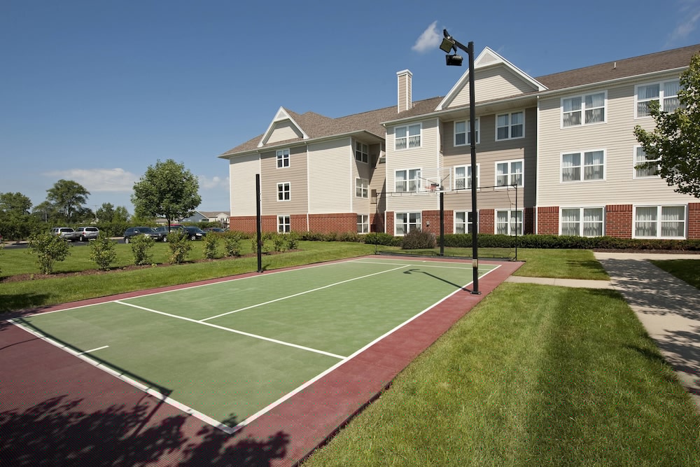 Residence Inn Grand Rapids West 18/40