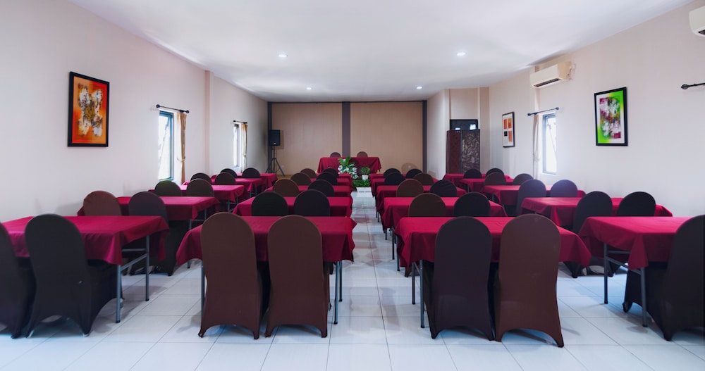 Hotel Transit Pasuruan 36/43