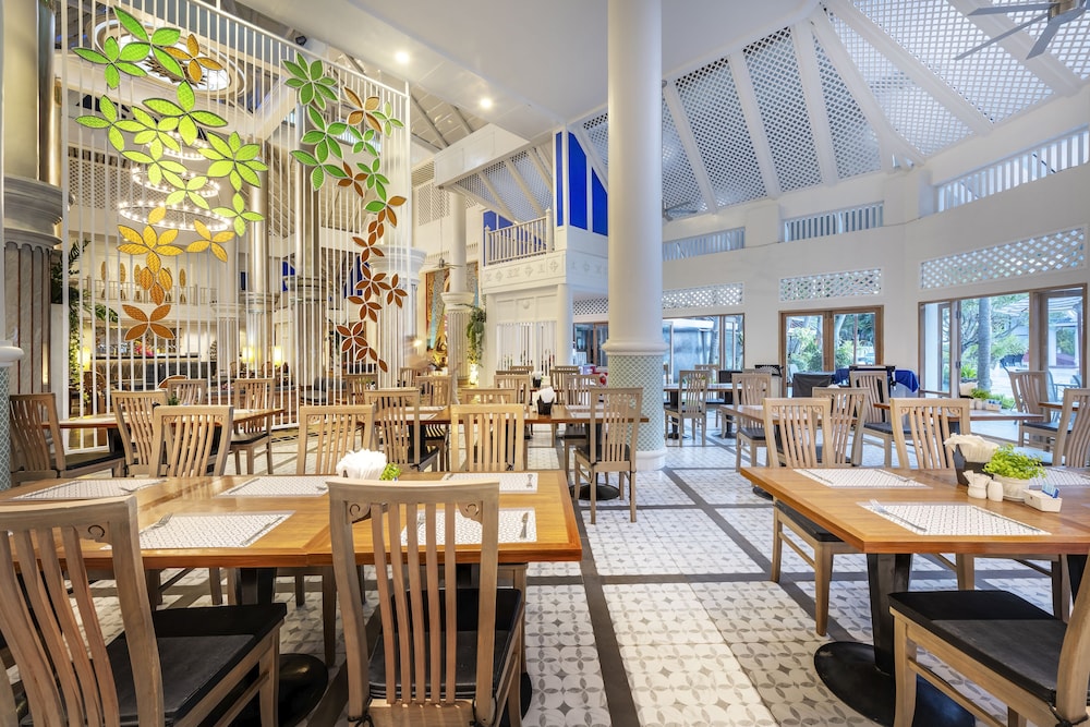 Cha-da Thai Village Resort 44/72